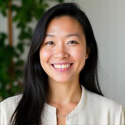 佐藤 彩子 - 管理栄養士